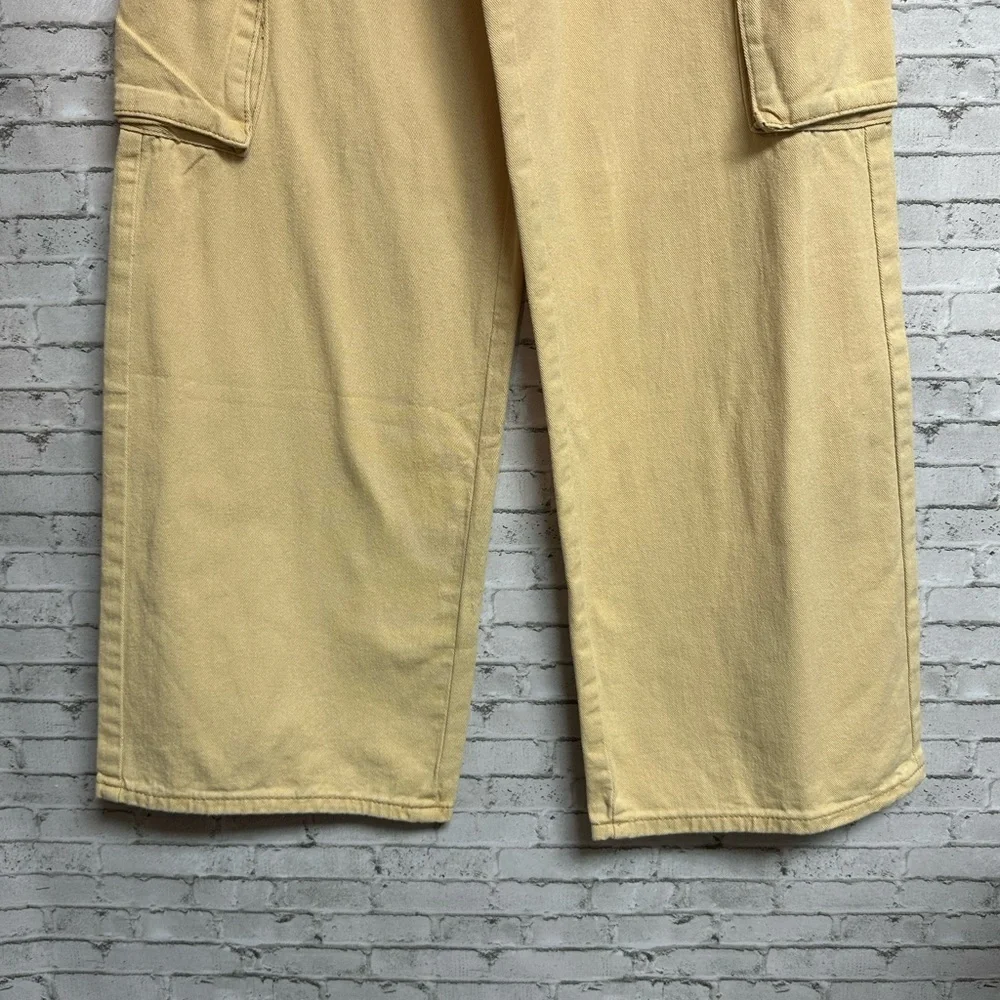 SHEIN Women's XS/2 Tan Cargo Carpenter Jeans Wide Leg